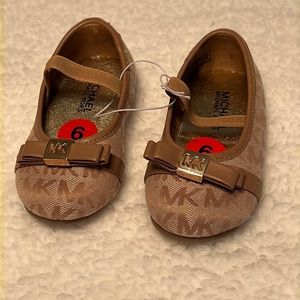 Michael Kors Kids Tan Dress Shoes